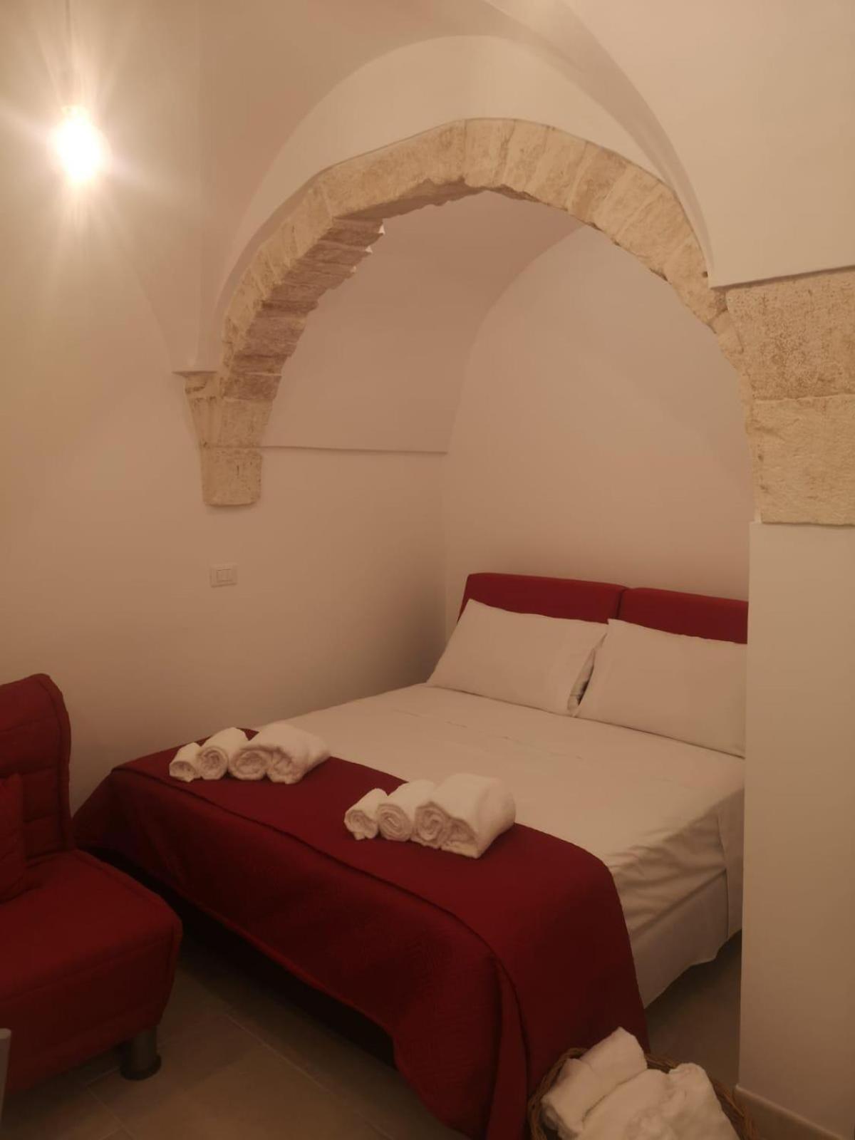 Вилла A Casa Di Ale Челье-Мессапика Экстерьер фото